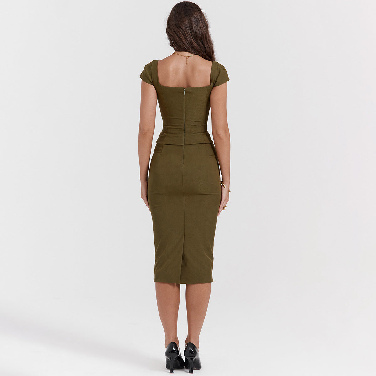 Sleek Square Neck Bodycon Midi Dress: Flattering Backless French-inspired Ensemble for Vacation or Festive Events