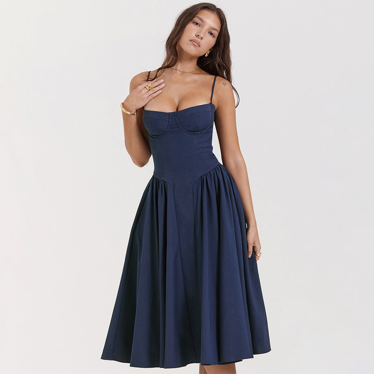 Summer Sexy V-Neck Spaghetti Strap Midi Dress with Waist-Cinching Backless Design