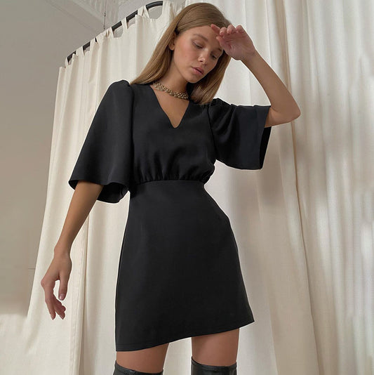 Black V-Neck Neck Puff Sleeve Dress