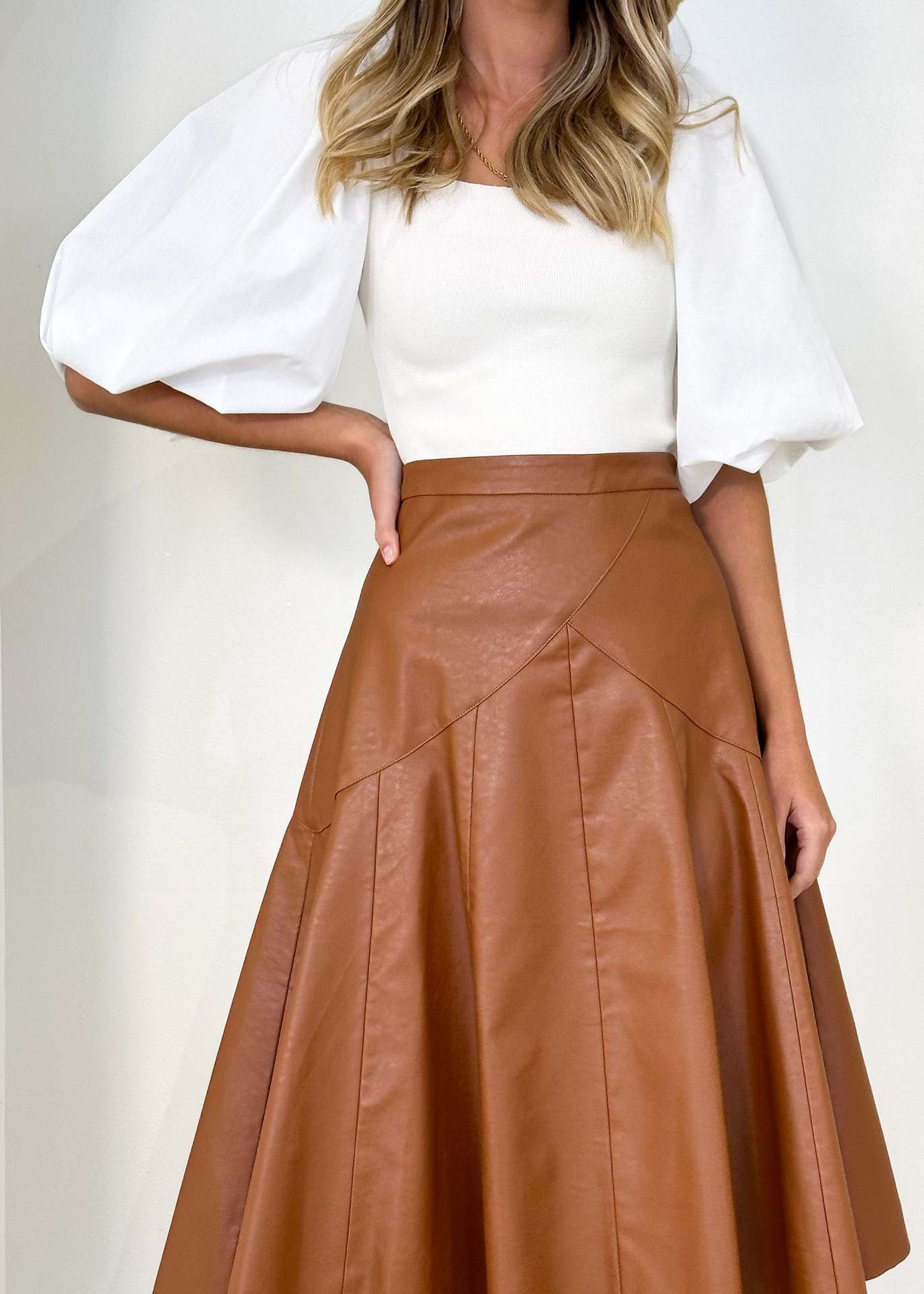 Women's High-Waisted Mid-Length Pleated Leather Skirt