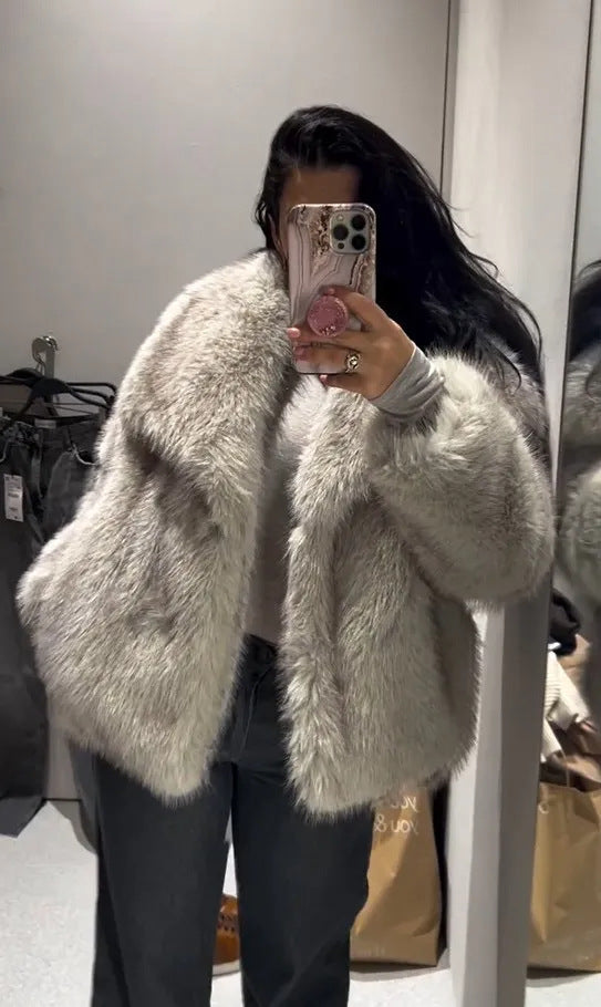 Women's Oversized Faux Fox Fur Coat with Large Lapel