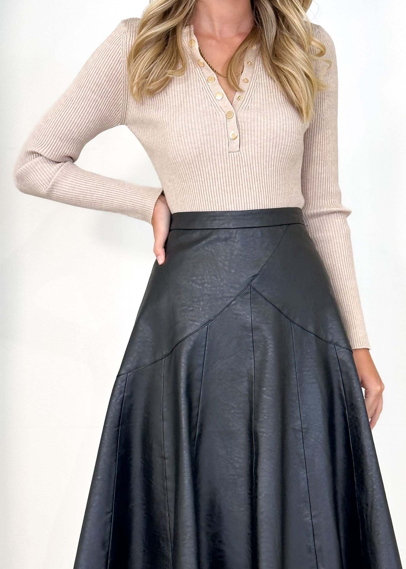 Women's High-Waisted Mid-Length Pleated Leather Skirt