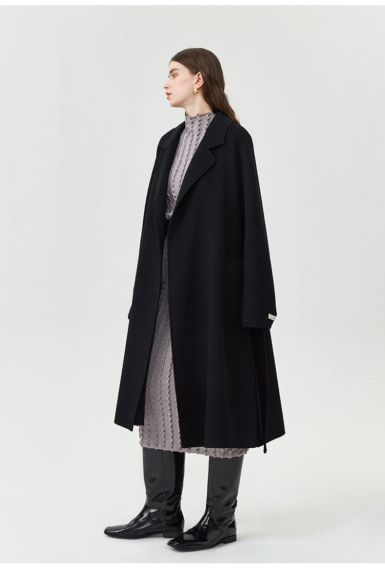 Women's loose lace-up wool coat