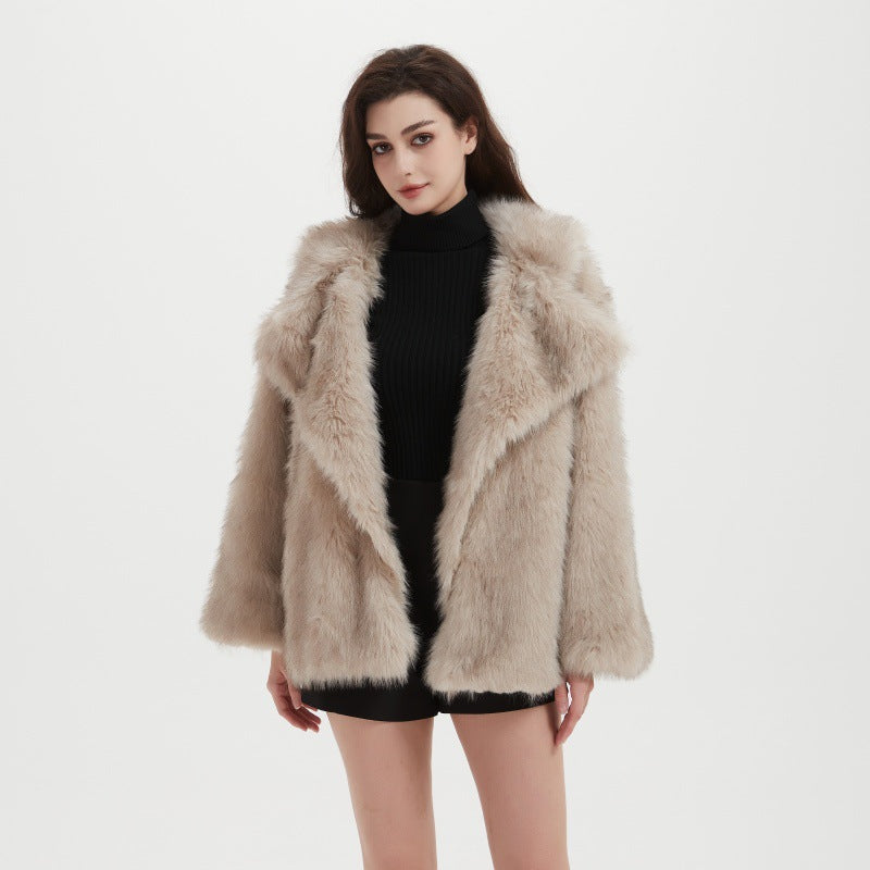 Women's Oversized Environmentally friendly Faux Fox Fur Coat with Large Lapel