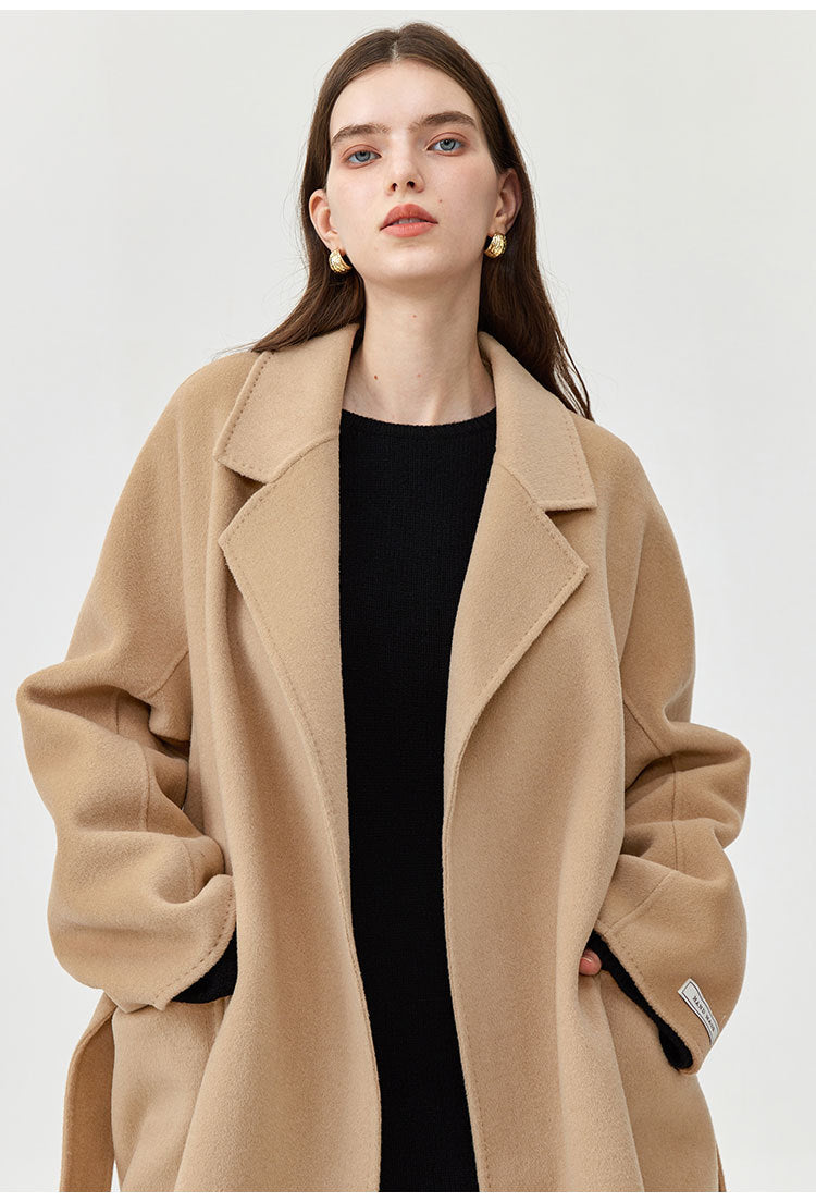 Women's loose lace-up wool coat