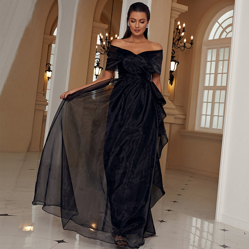 Women's Black One-shoulder Low-cut Mesh Evening Dress