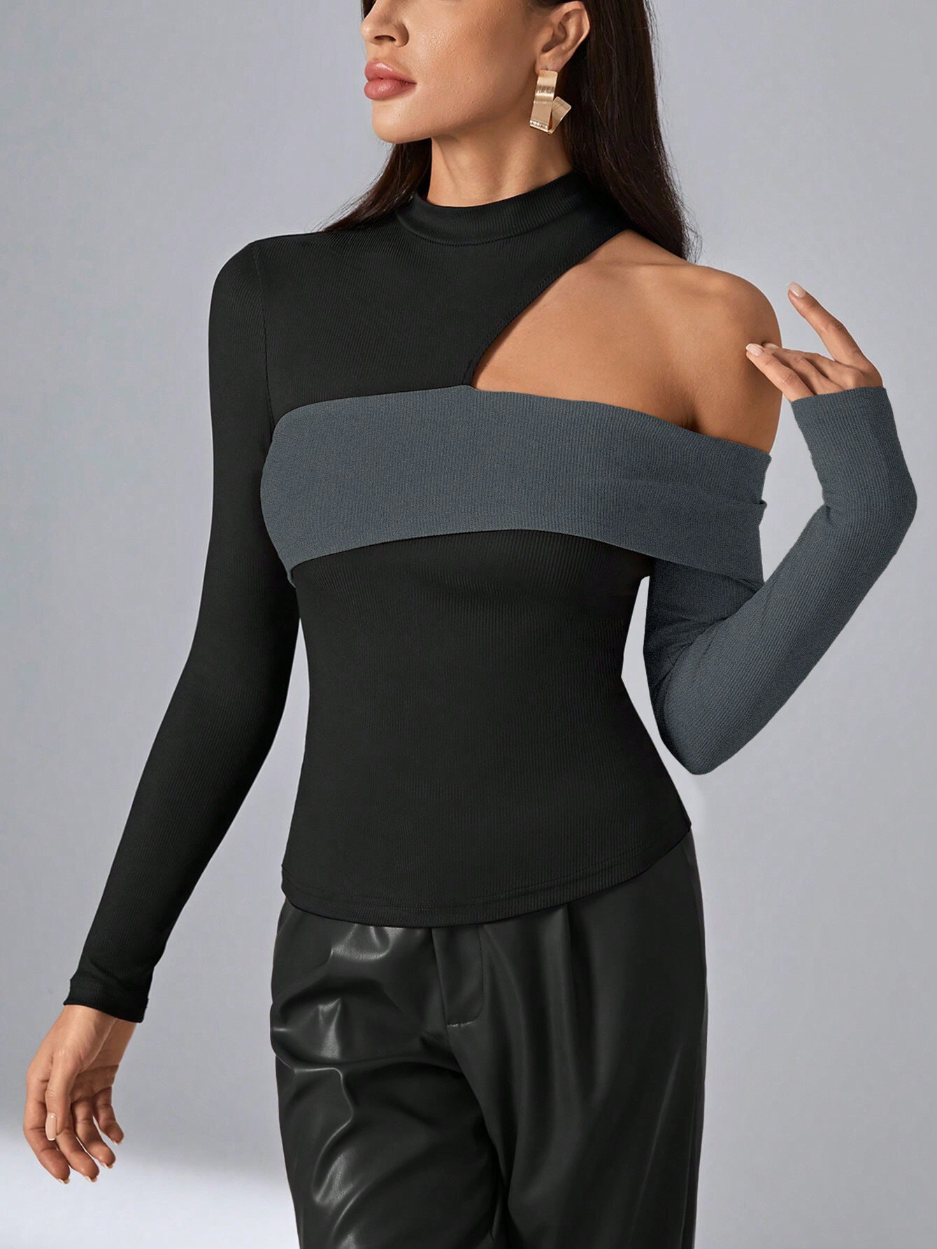 Women’s Autumn Winter New Asymmetrical Neckline Colorblock Top