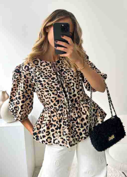 Women's Summer Leopard Print Puff Sleeve Round Neck Blouse